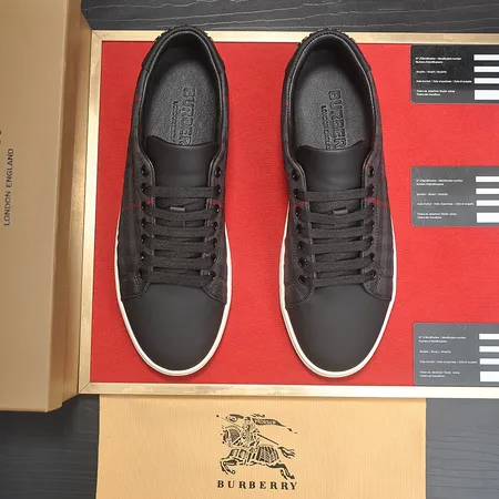 バーバリー ス カジュアルシューズ