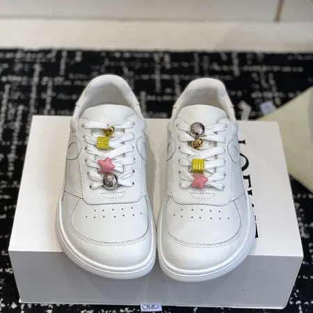 ロエベ カジュアルシューズ