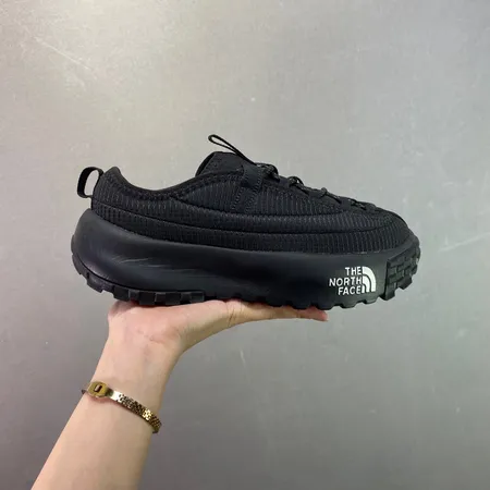 ノースフェイス カジュアルシューズ