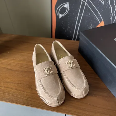 シャネル カジュアルシューズ