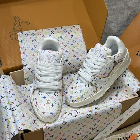 ルイヴィトン カジュアルシューズ