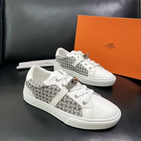 エルメス カジュアルシューズ