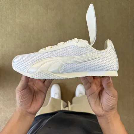 プーマ スニーカー