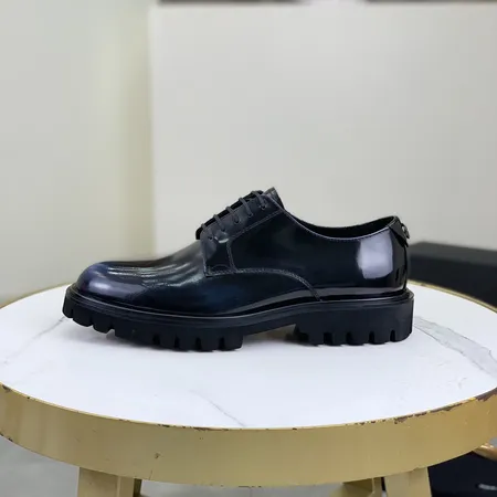 ドルチェ＆ガッバーナ ビジネスシューズ