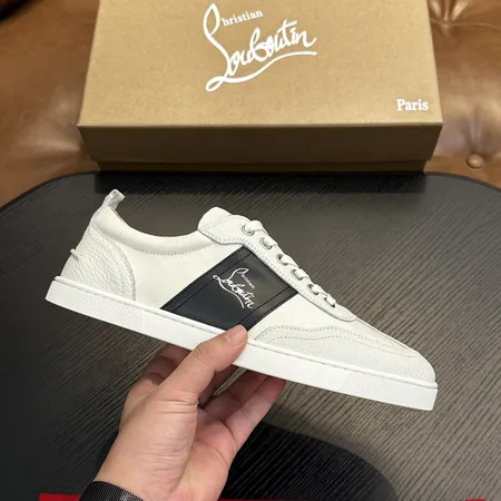 クリスチャン・ルブタン カジュアルシューズ