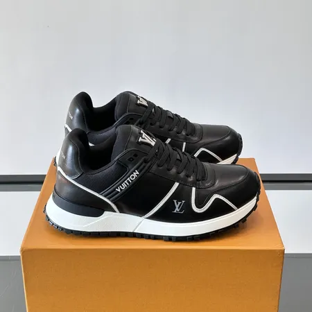 ルイヴィトン スニーカー