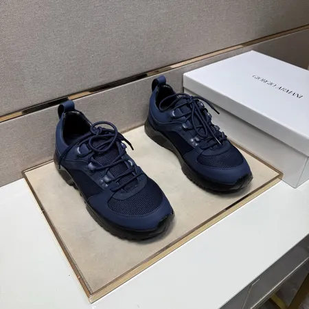 アルマーニ カジュアルシューズ