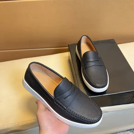 ボッテガ ヴェネタ カジュアルシューズ