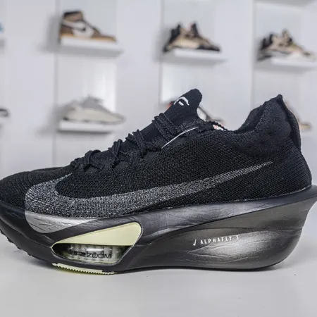 ナイキ スニーカー