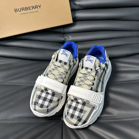 バーバリー ス カジュアルシューズ