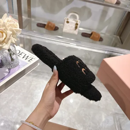 ミュウミュウ スリッパ