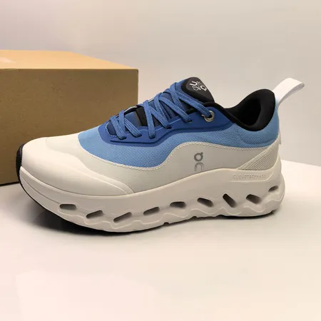 ロエベ スニーカー