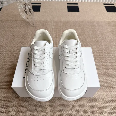 ロエベ カジュアルシューズ