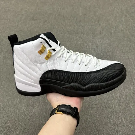 エアジョーダン スニーカー