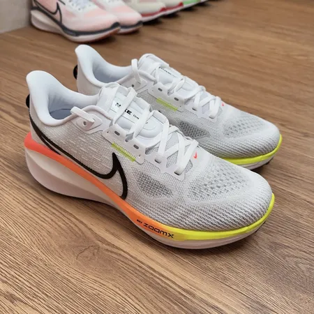 ナイキ スニーカー