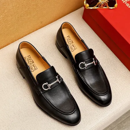 フェラガモ ビジネスシューズ