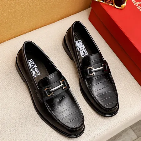 フェラガモ ビジネスシューズ