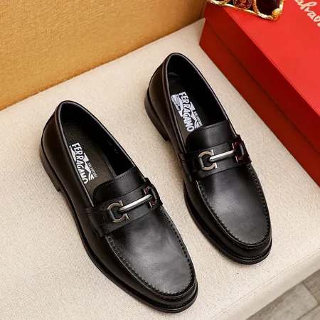 フェラガモ ビジネスシューズ