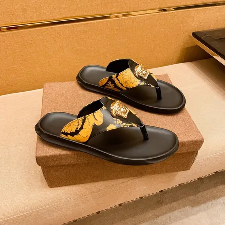 ヴェルサーチ スリッパ