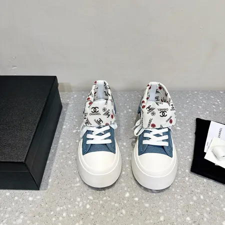 シャネル カジュアルシューズ