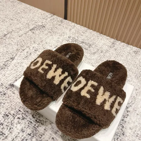 ロエベ スリッパ