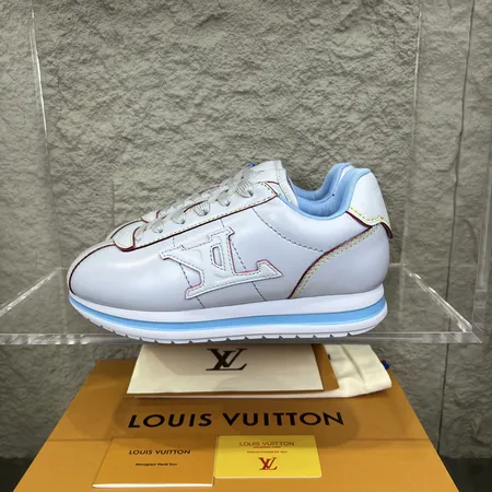 ルイヴィトン カジュアルシューズ