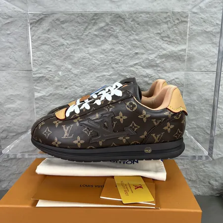 ルイヴィトン カジュアルシューズ