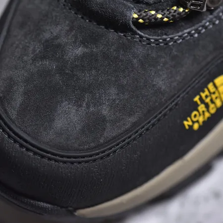 ノースフェイス スニーカー
