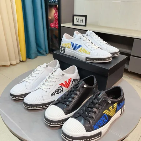 アルマーニ カジュアルシューズ