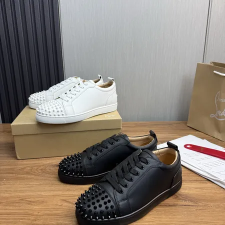 クリスチャン・ルブタン カジュアルシューズ