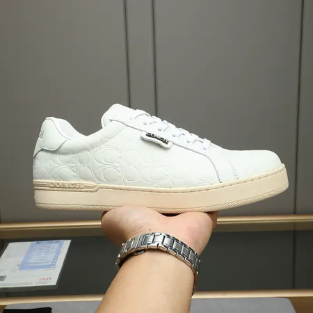 コーチ カジュアルシューズ