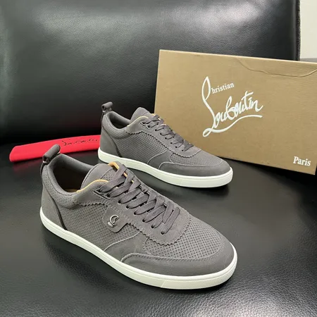 クリスチャン・ルブタン カジュアルシューズ