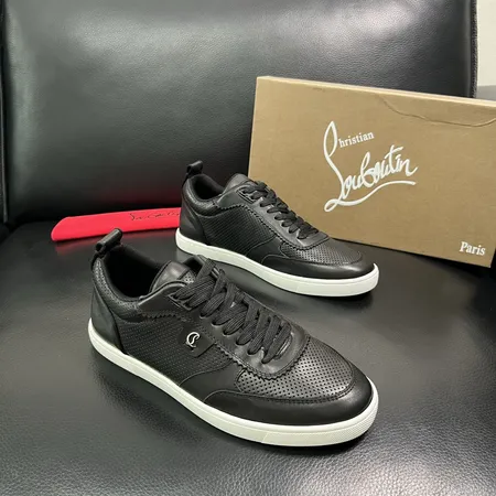 クリスチャン・ルブタン カジュアルシューズ