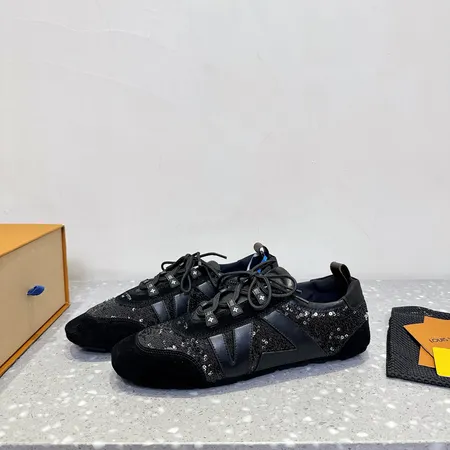 ルイヴィトン カジュアルシューズ