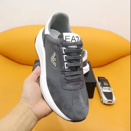 アルマーニ カジュアルシューズ