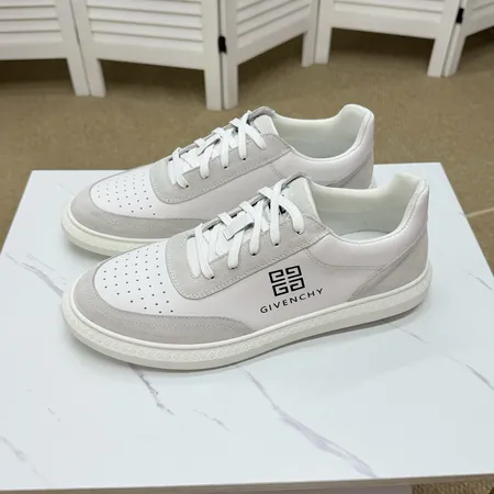 ジバンシィ カジュアルシューズ