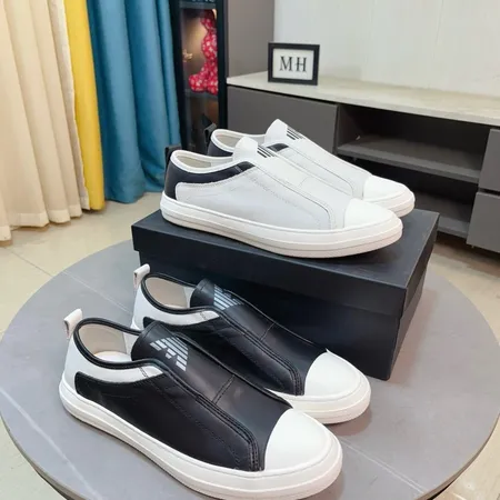 アルマーニ カジュアルシューズ