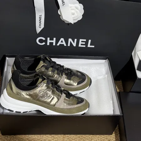 シャネル スニーカー