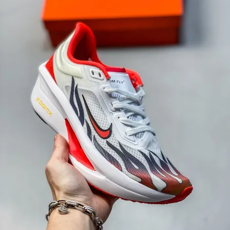 ナイキ スニーカー