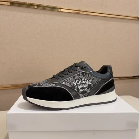 ヴェルサーチ カジュアルシューズ