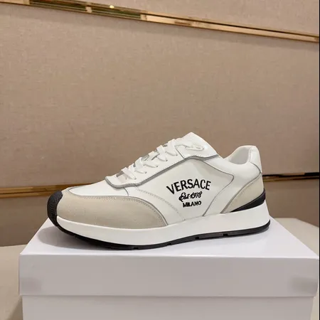 ヴェルサーチ カジュアルシューズ