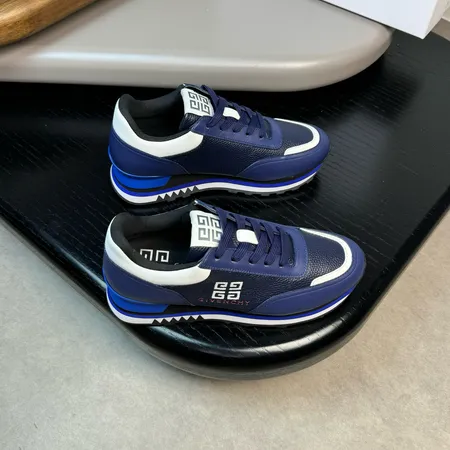 ジバンシィ スニーカー