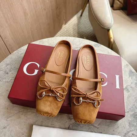 グッチ サンダル