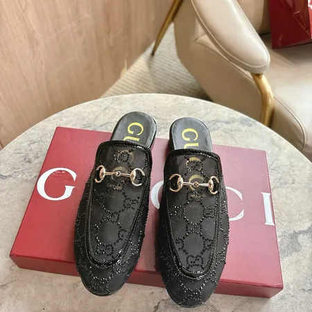 グッチ スリッパ
