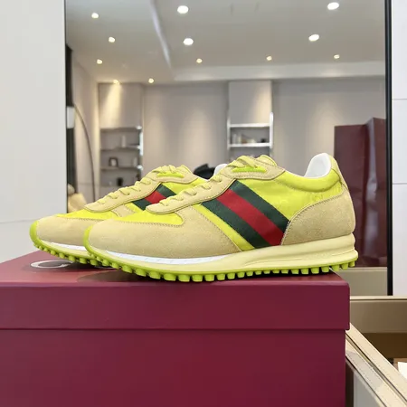 グッチ スニーカー