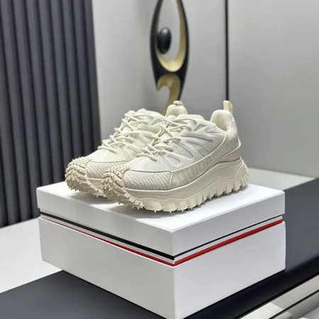 モンクレール スニーカー