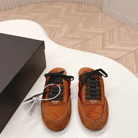 プラダ スリッパ