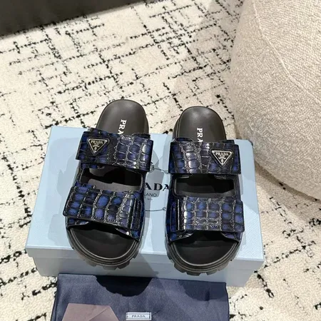 プラダ スリッパ