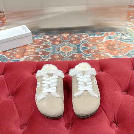 ロエベ スリッパ