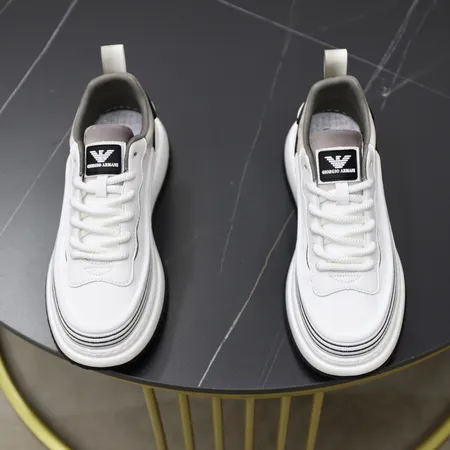 アルマーニ カジュアルシューズ